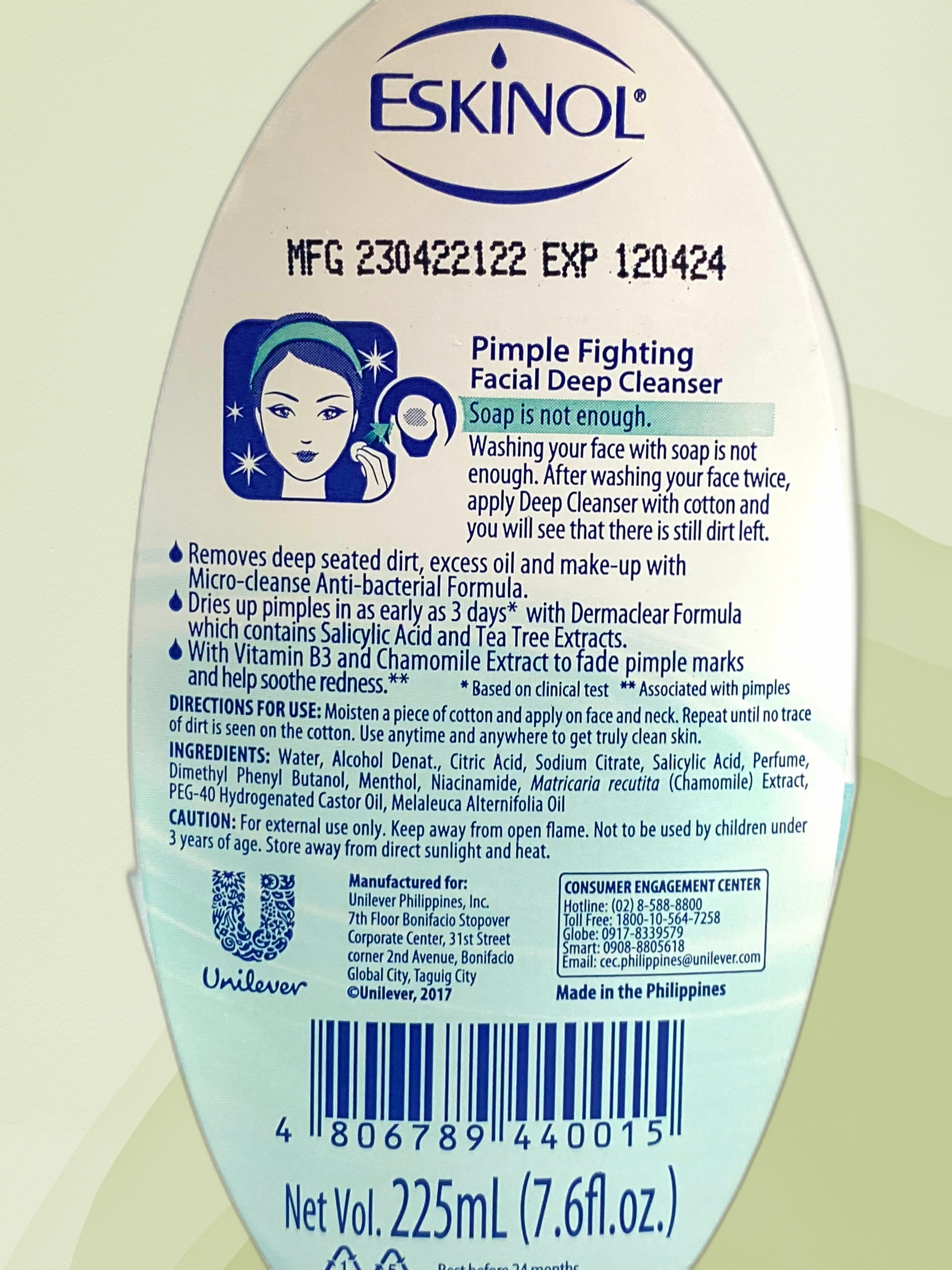 Eskinol Pimple Fighting Facial Cleanser 225ml